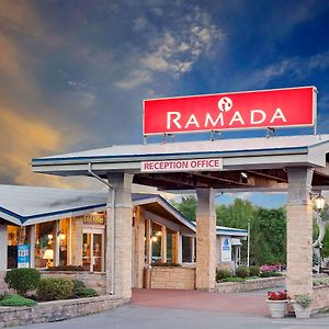 Ramada By Wyndham Gananoque Provincial Inn